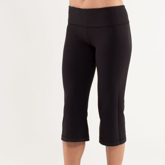 Lululemon Groove Crop‎ Reversible Quilting Size 6 - Picture 3 of 16